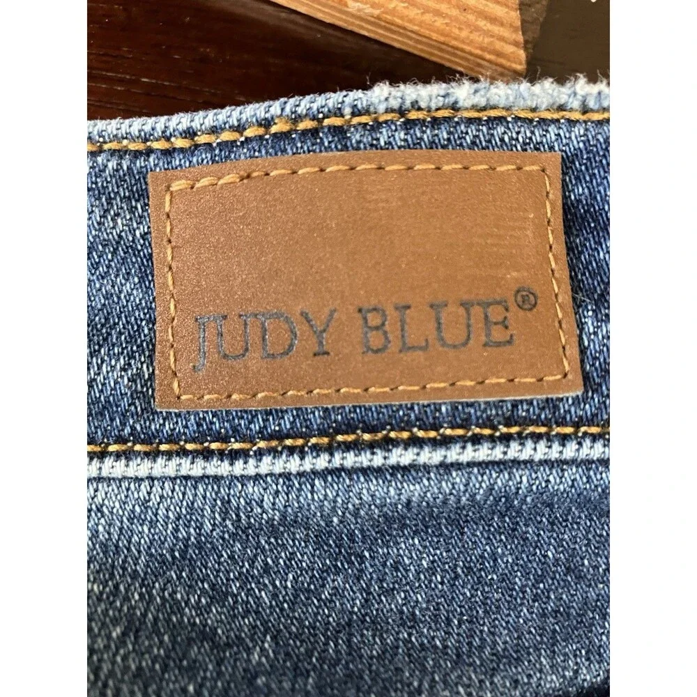 Judy Blue Slim Fit Distressed Womens Blue Jeans Size 7/28